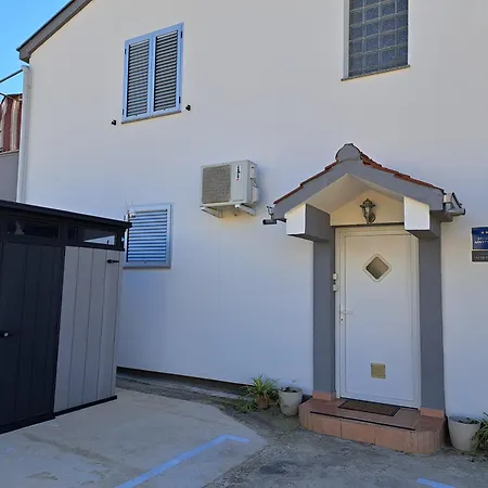 Jacqueline Διαμέρισμα Ζαντάρ