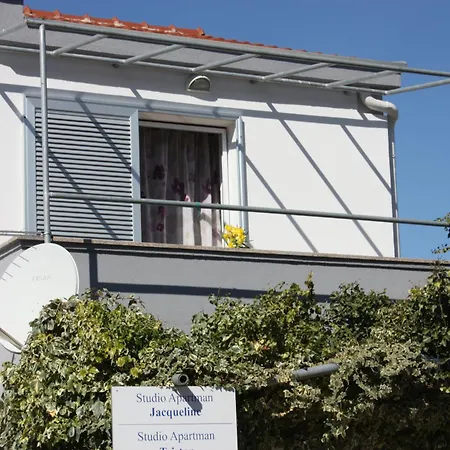 Apartment Jacqueline *