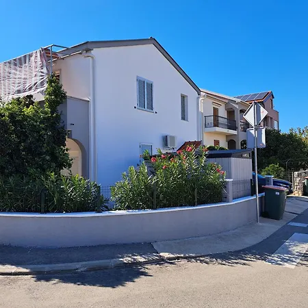 Jacqueline Apartamento